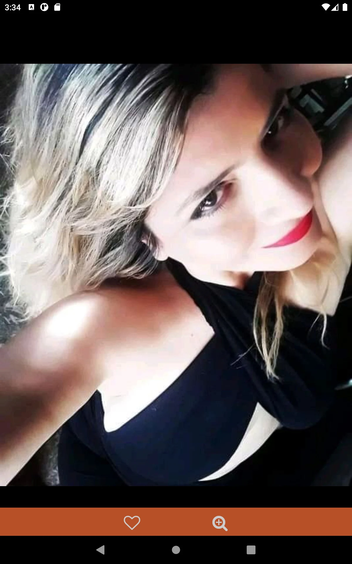 LatinLove Flirt & Dating screenshot